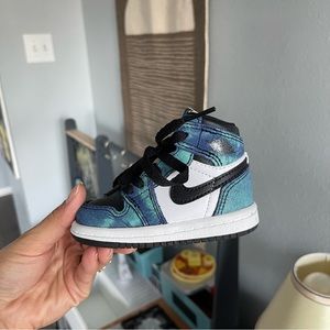 Tie dye Jordan 1 High toddler